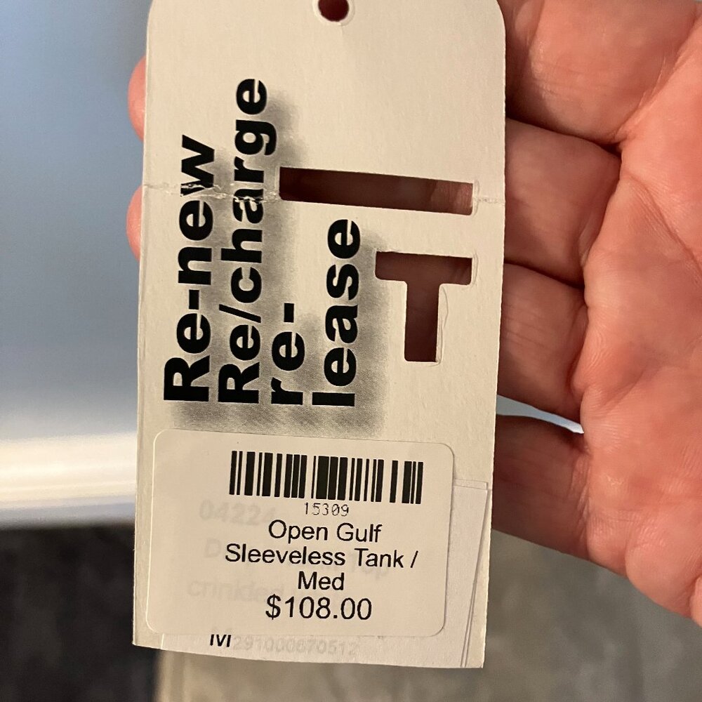 NWT T/9. Women's White Cowl Neck Tank Top Medium - Picture 5 of 8